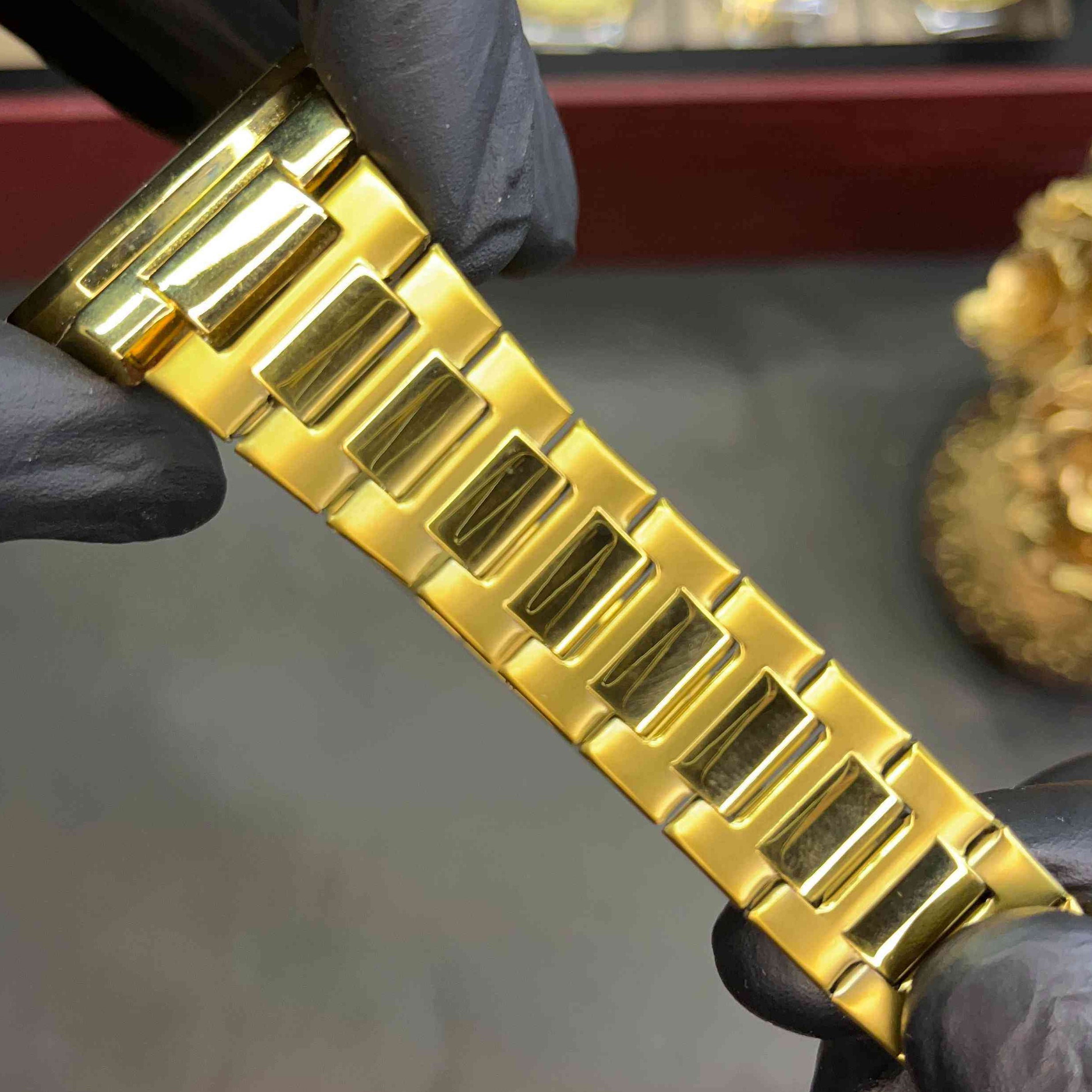 Patek Philippe Style  Lexus Date Watch